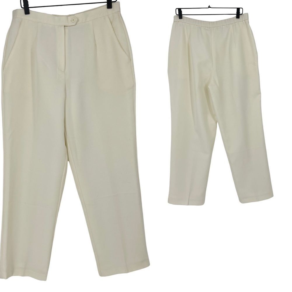Koret Off-White Pleated Dress Pants – Size 14